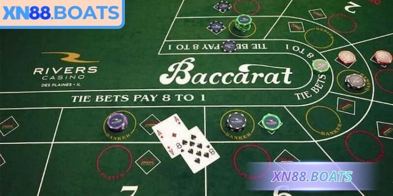 Các lá bài được tính điểm theo tiêu chuẩn quốc tế đặt ra